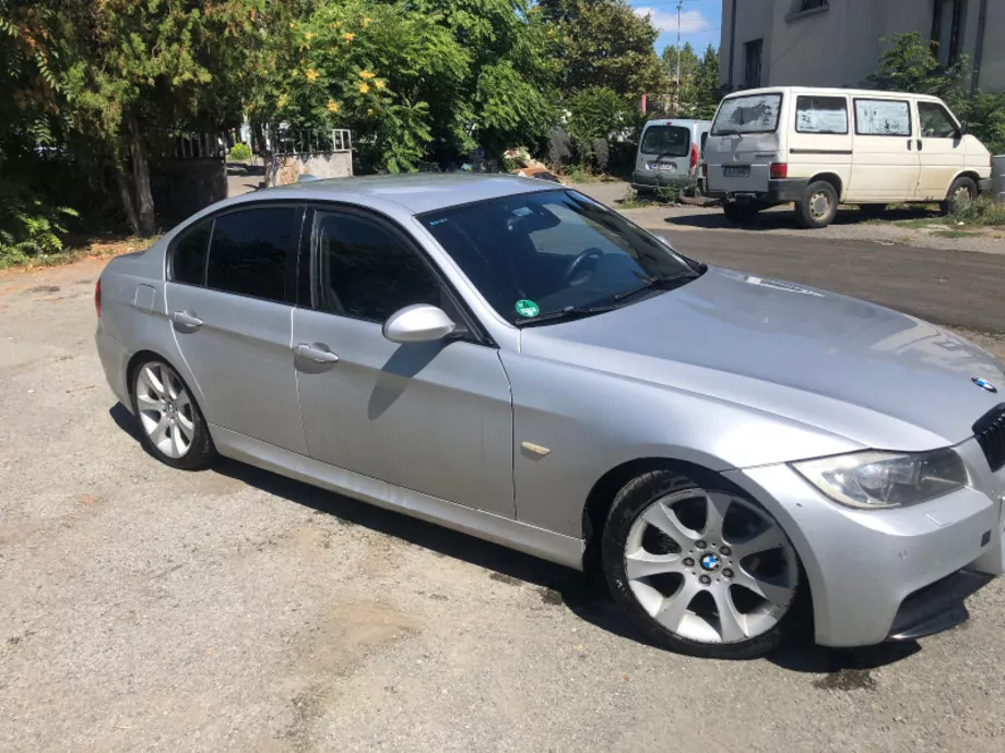 ID:2481 - BMW 330