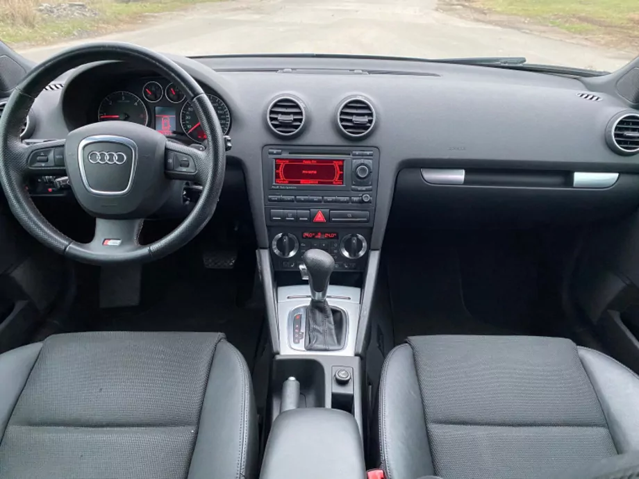 ID:2482 - AUDI A3