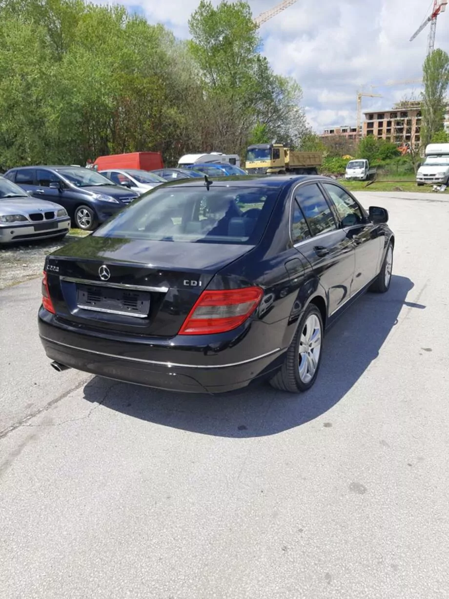 ID:2484 - MERCEDES-BENZ C 220