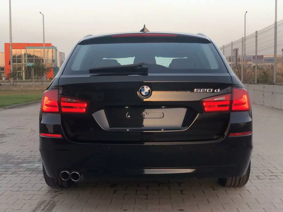 ID:2492 - BMW 520