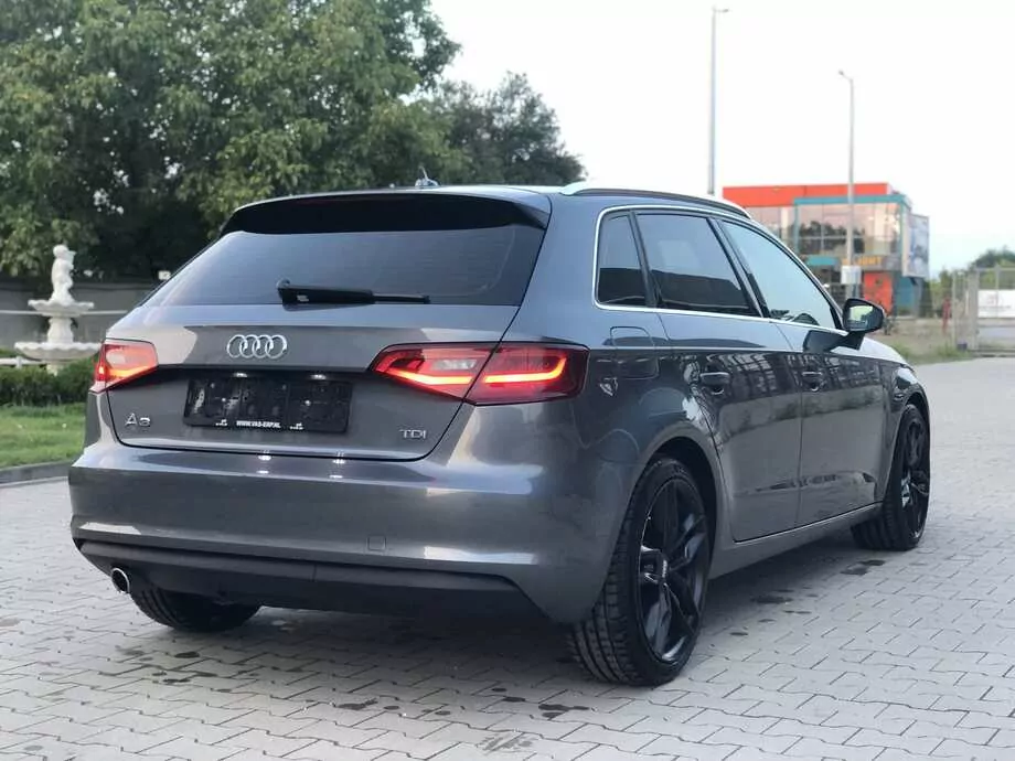 ID:2499 - AUDI A3