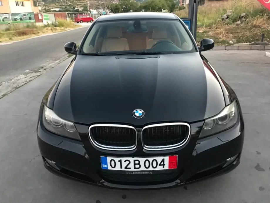 ID:453 - BMW 320