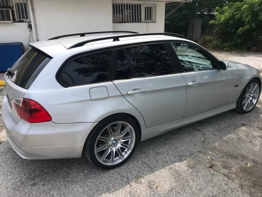 ID:454 - BMW 320