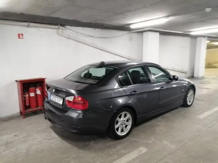 ID:455 - BMW 325