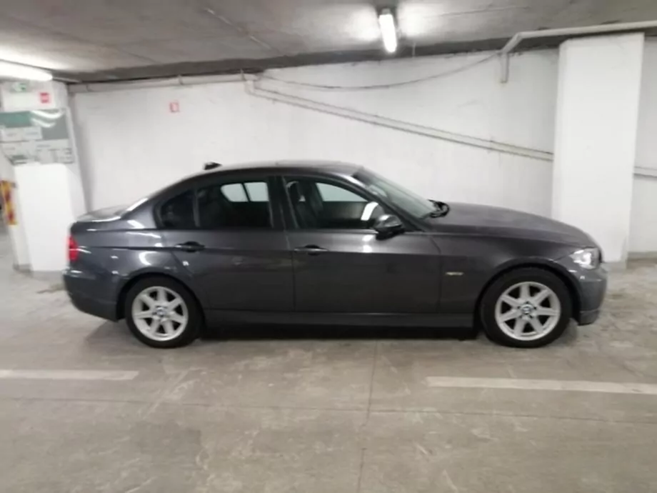 ID:455 - BMW 325