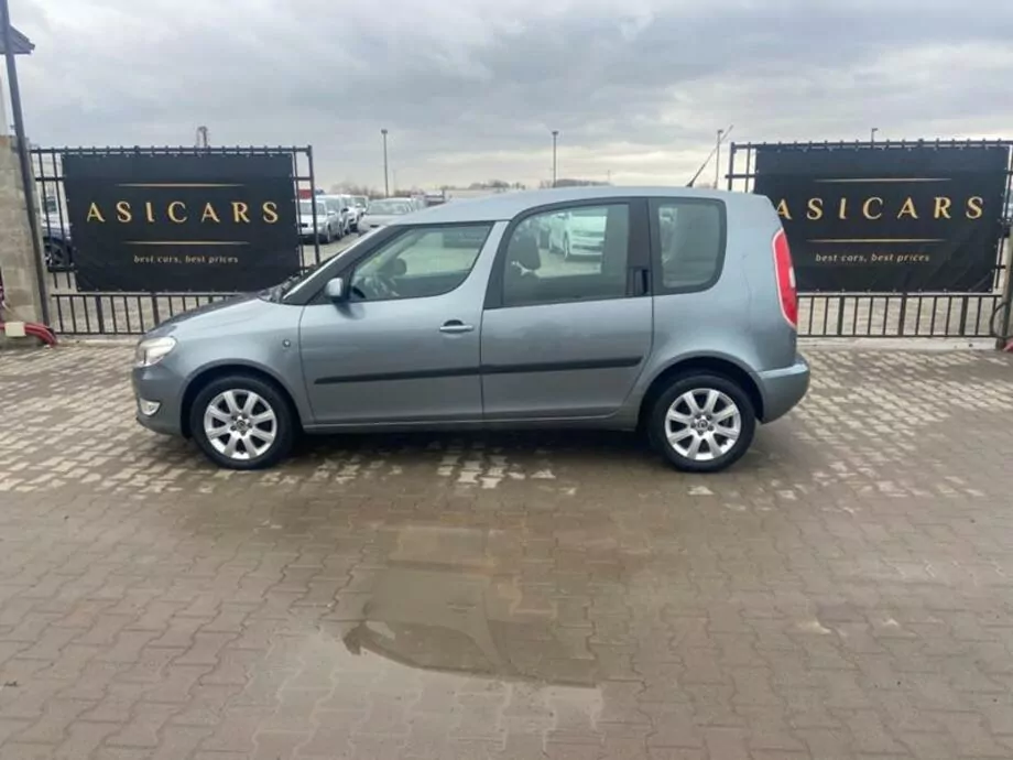 ID:468 - SKODA ROOMSTER