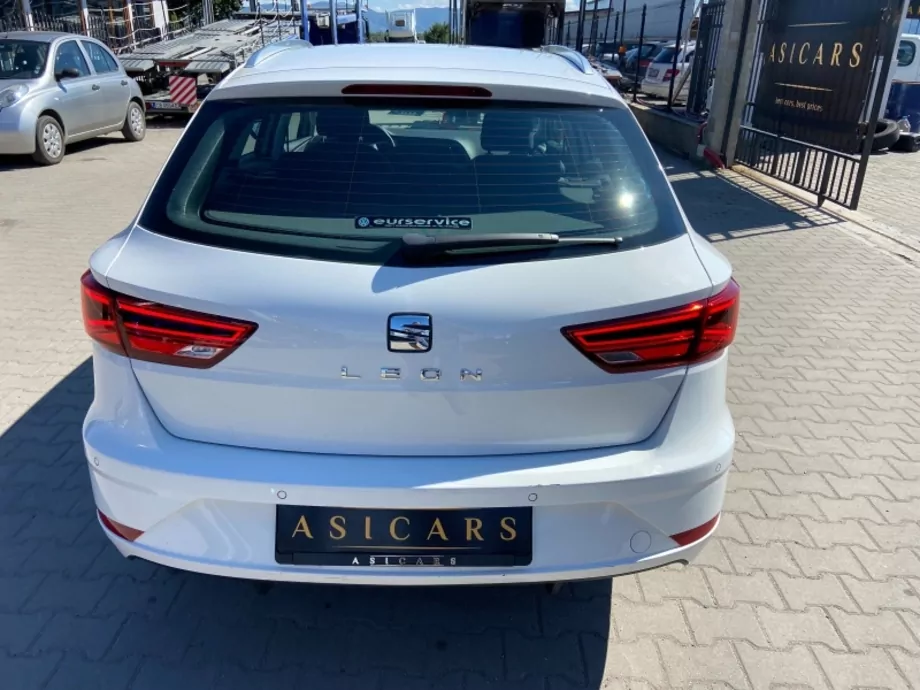 ID:469 - SEAT LEON