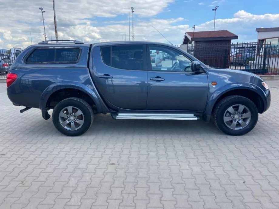 ID:475 - MITSUBISHI L200