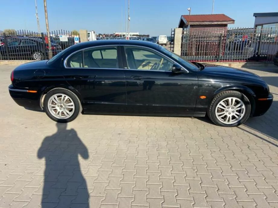 ID:477 - JAGUAR S-TYPE