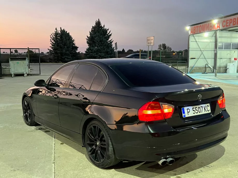 ID:514 - BMW 320