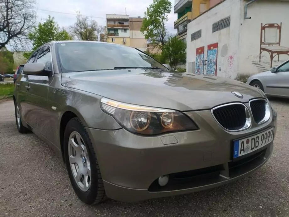 ID:520 - BMW 525