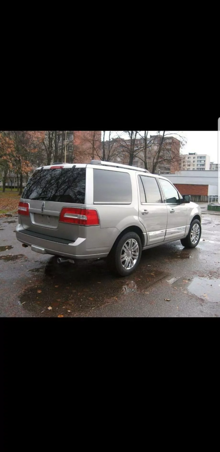 ID:523 - LINCOLN NAVIGATOR