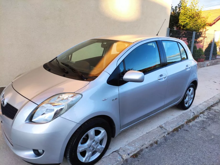 ID:543 - TOYOTA YARIS