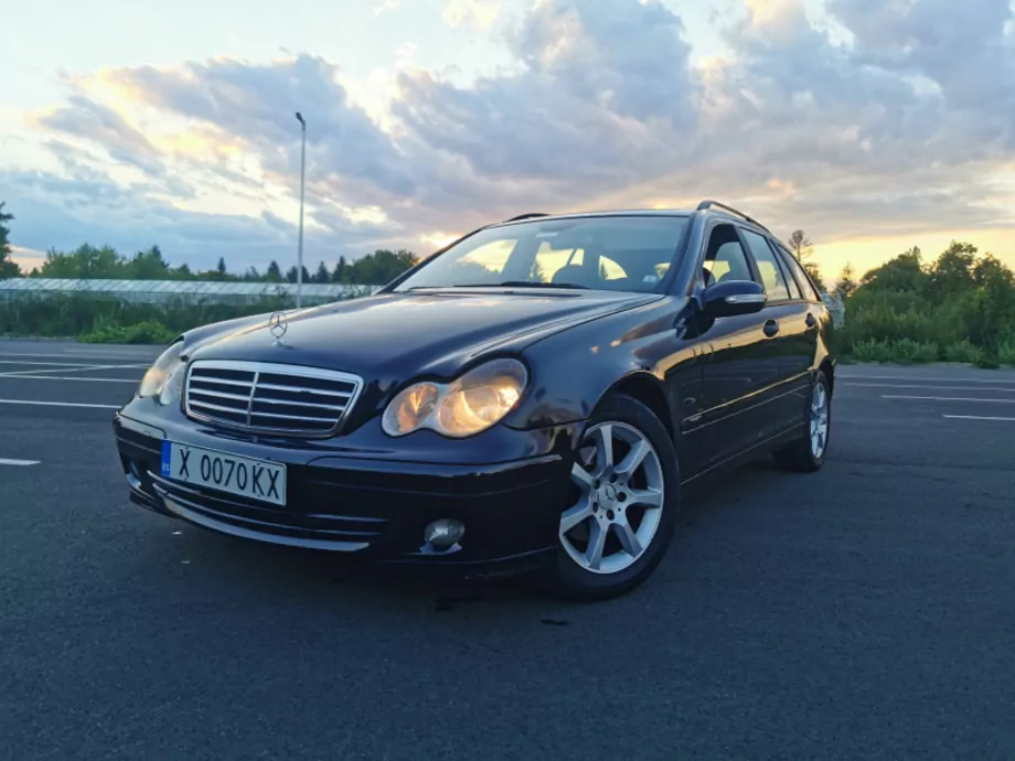 ID:567 - MERCEDES-BENZ C 220