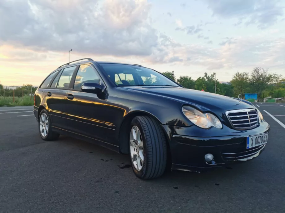 ID:567 - MERCEDES-BENZ C 220