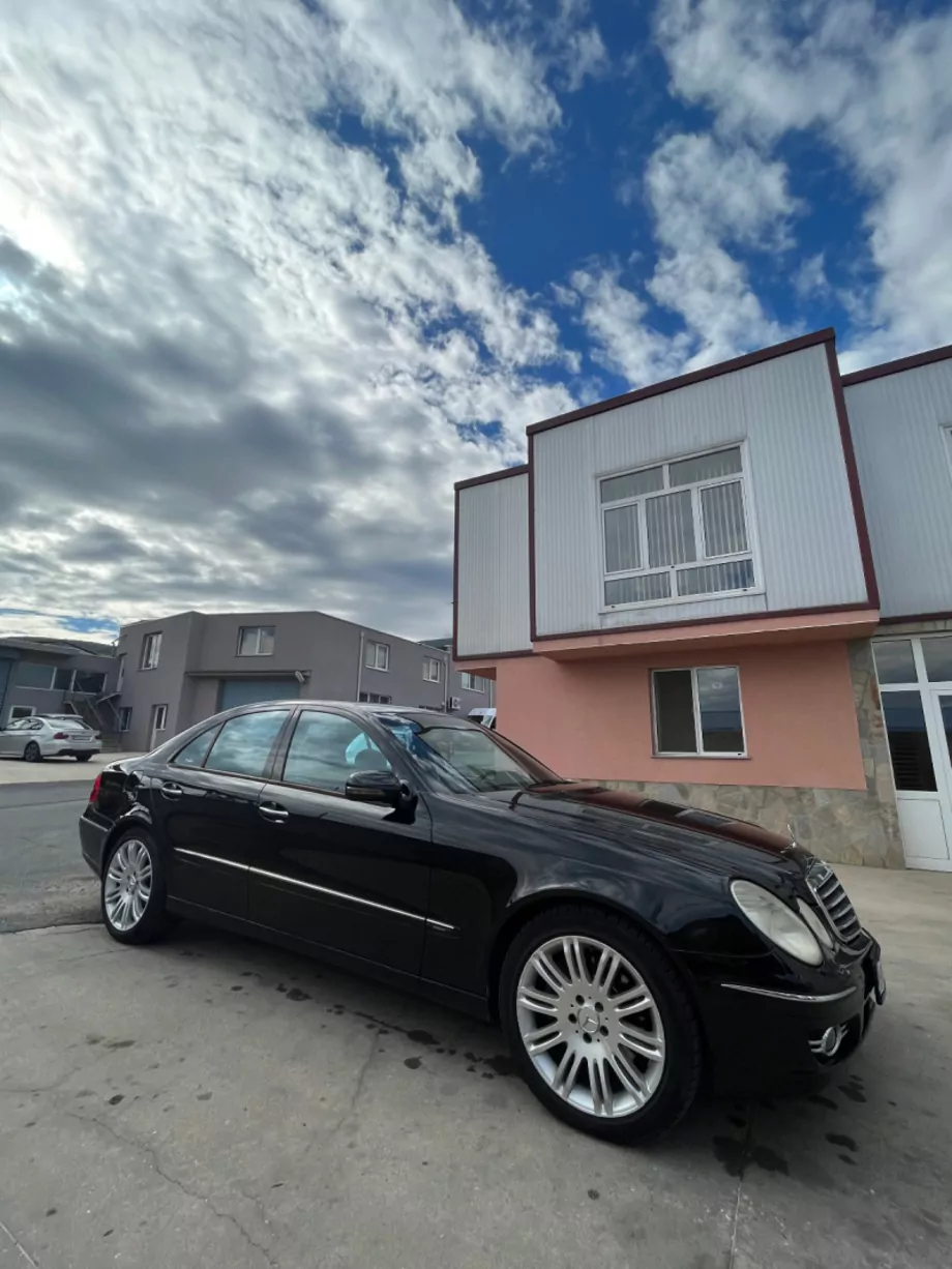 ID:569 - MERCEDES-BENZ E 320