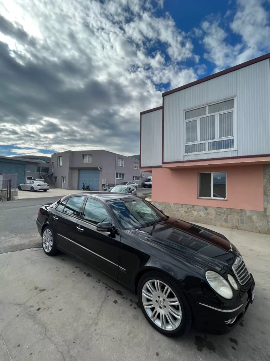 ID:569 - MERCEDES-BENZ E 320