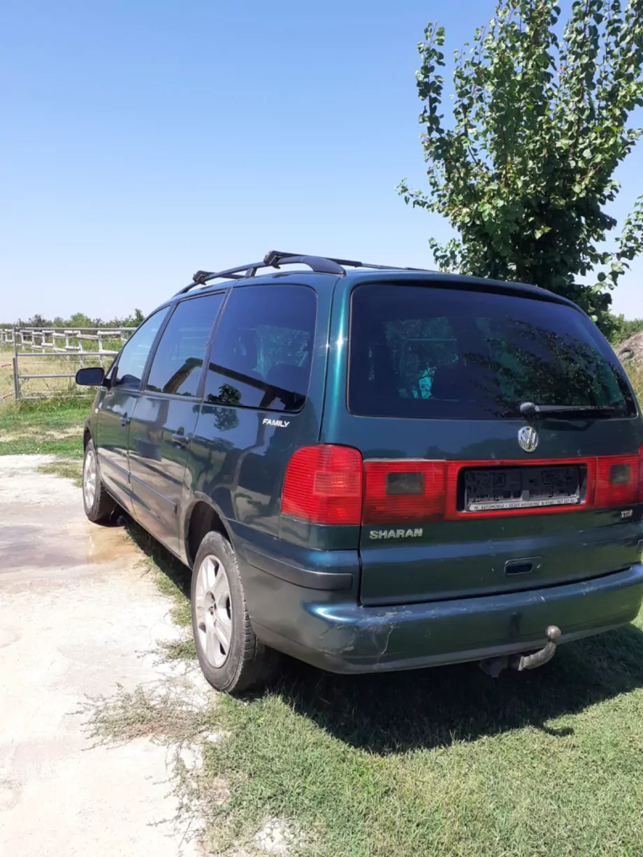 ID:570 - VOLKSWAGEN SHARAN