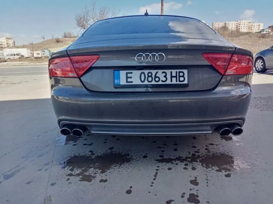 ID:574 - AUDI A7