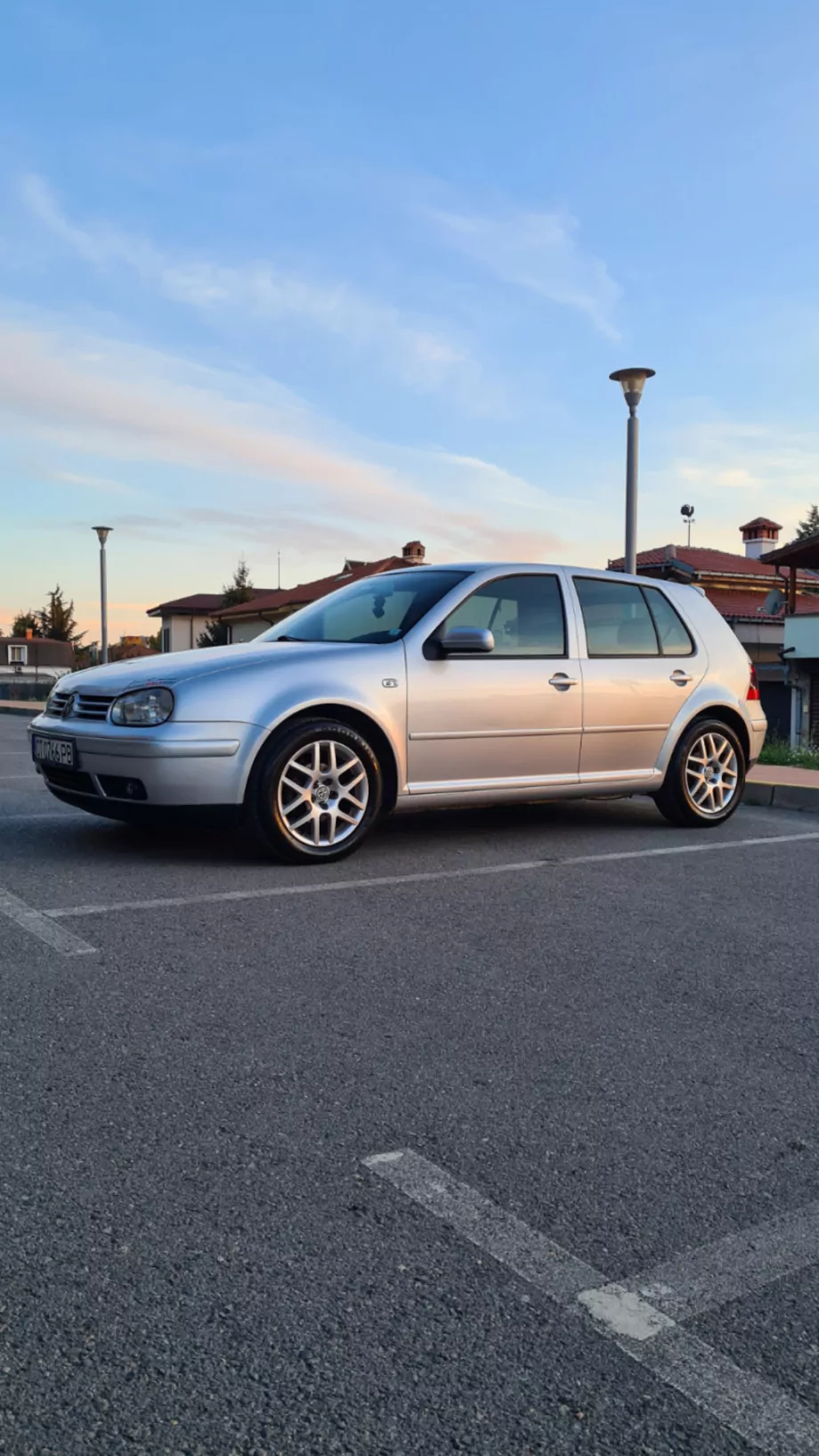 ID:579 - VOLKSWAGEN GOLF