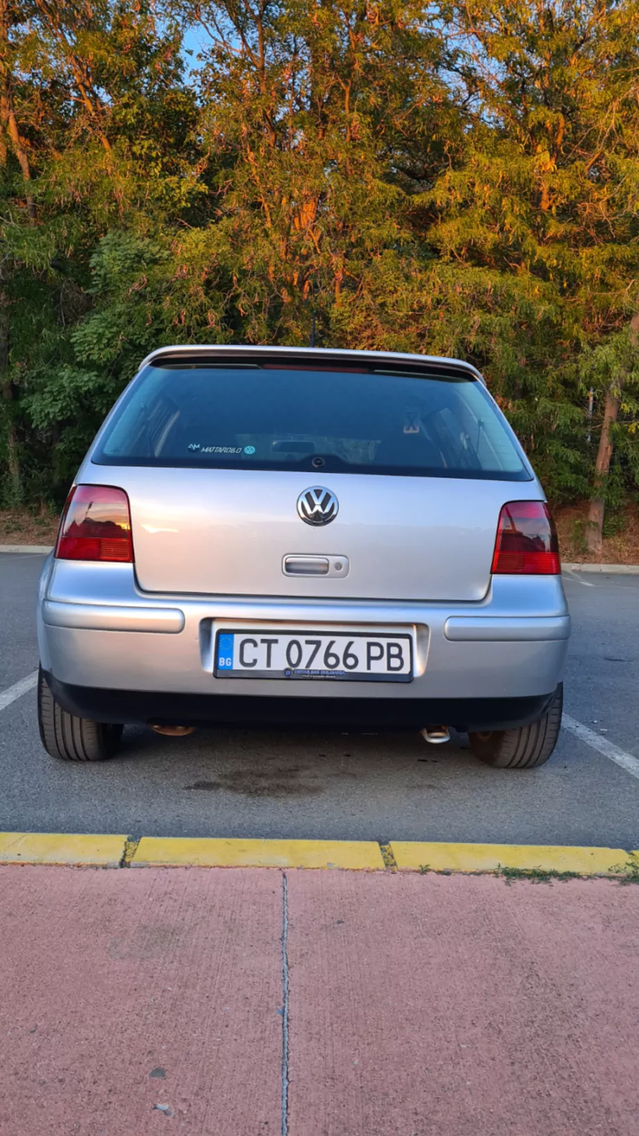 ID:579 - VOLKSWAGEN GOLF