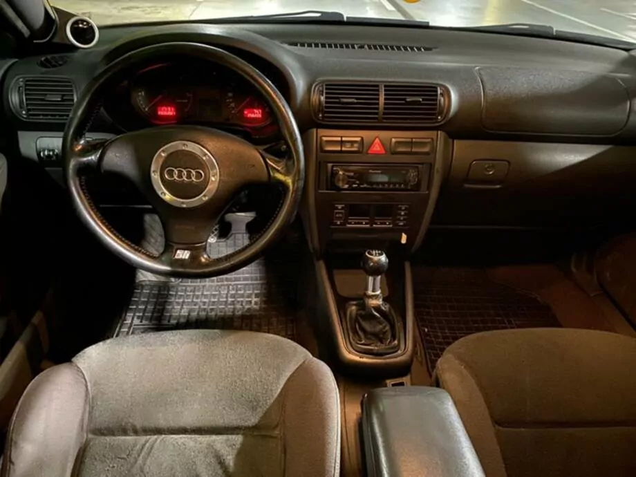 ID:580 - AUDI A3