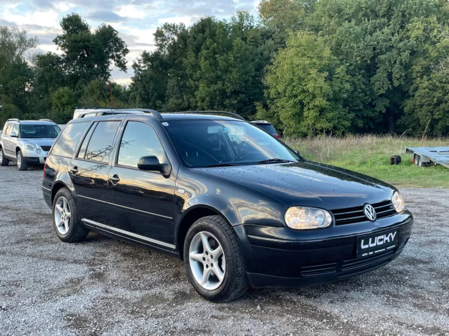 ID:588 - VOLKSWAGEN GOLF