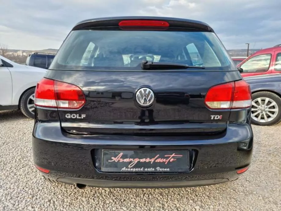 ID:593 - VOLKSWAGEN GOLF