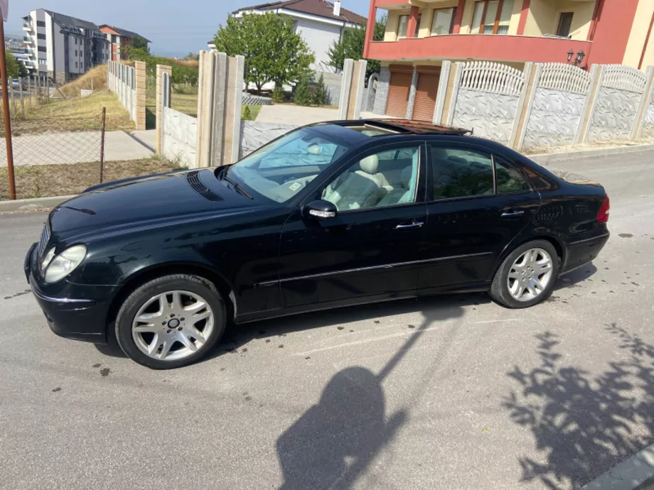 ID:600 - MERCEDES-BENZ E 320