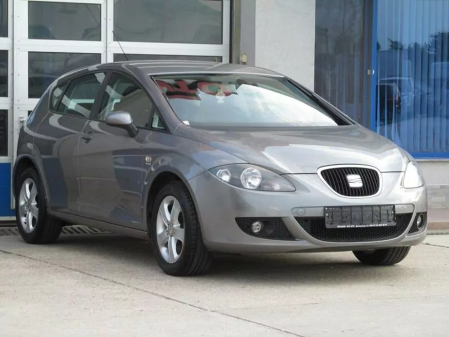 ID:607 - SEAT LEON