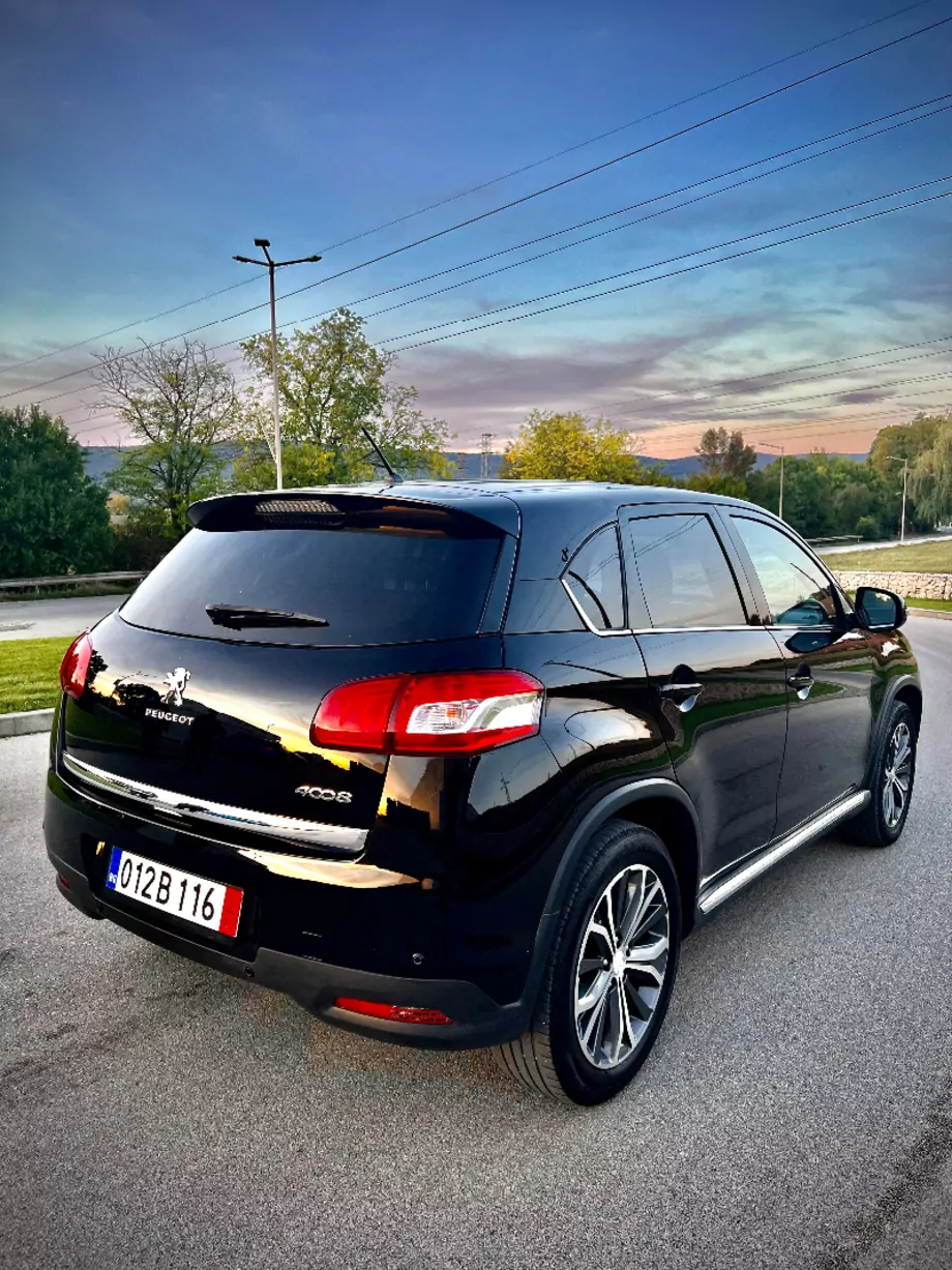 ID:614 - PEUGEOT 4008