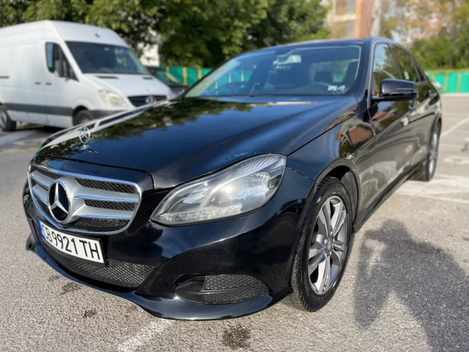 ID:617 - MERCEDES-BENZ E 200