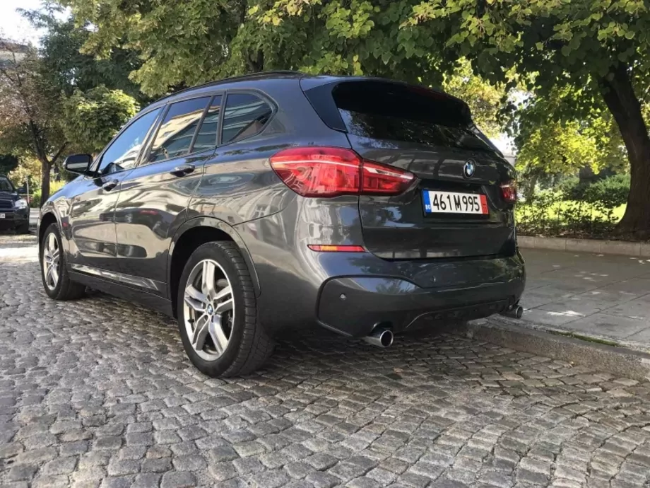 ID:623 - BMW X1