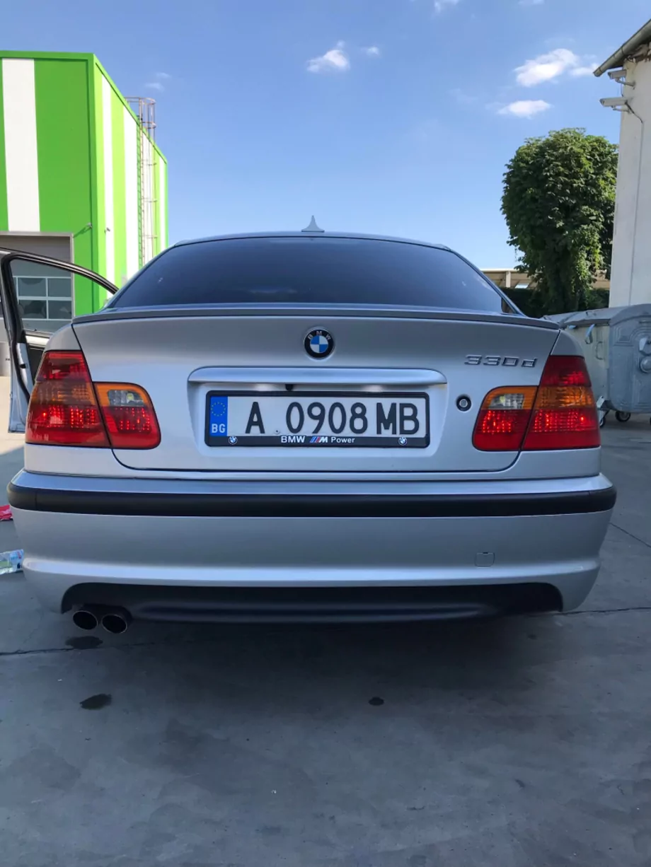 ID:627 - BMW 330