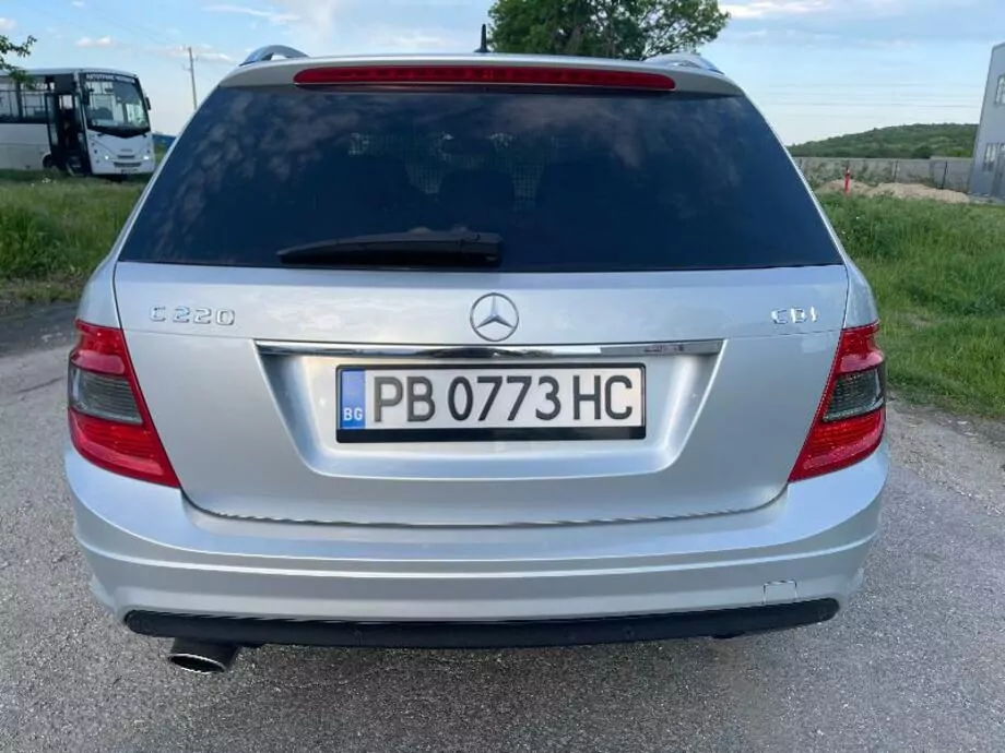 ID:628 - MERCEDES-BENZ C 220