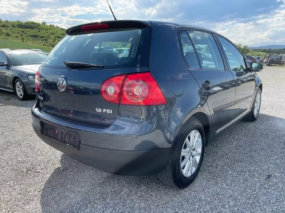 ID:638 - VOLKSWAGEN GOLF