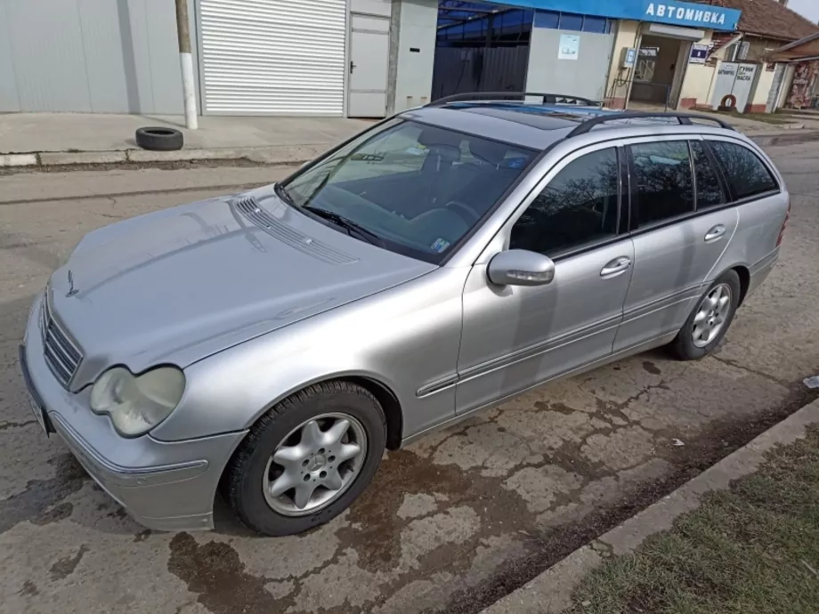 ID:663 - MERCEDES-BENZ C 180