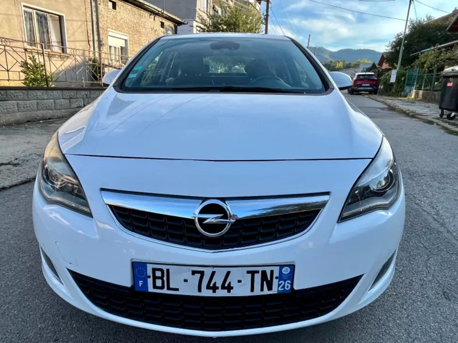 ID:666 - OPEL ASTRA