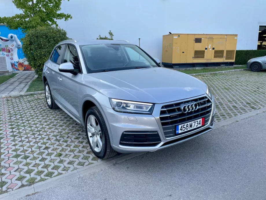 ID:701 - AUDI Q5