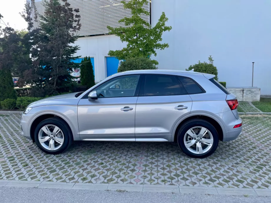 ID:701 - AUDI Q5