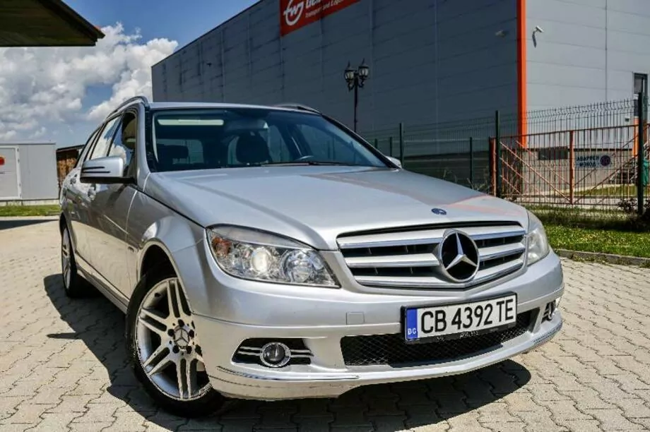 ID:702 - MERCEDES-BENZ C 220