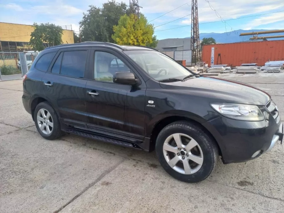 ID:703 - HYUNDAI SANTA FE