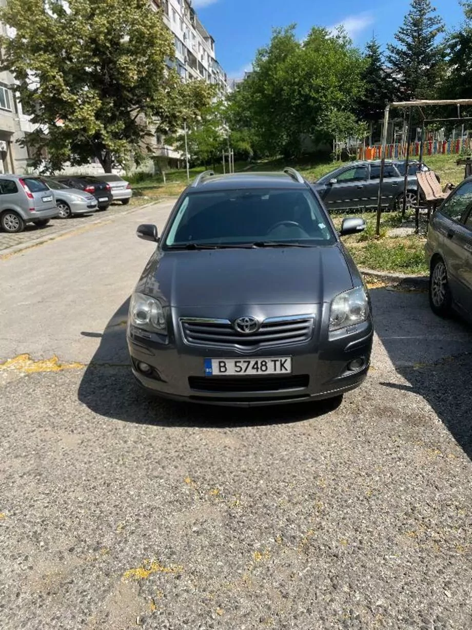 ID:715 - TOYOTA AVENSIS