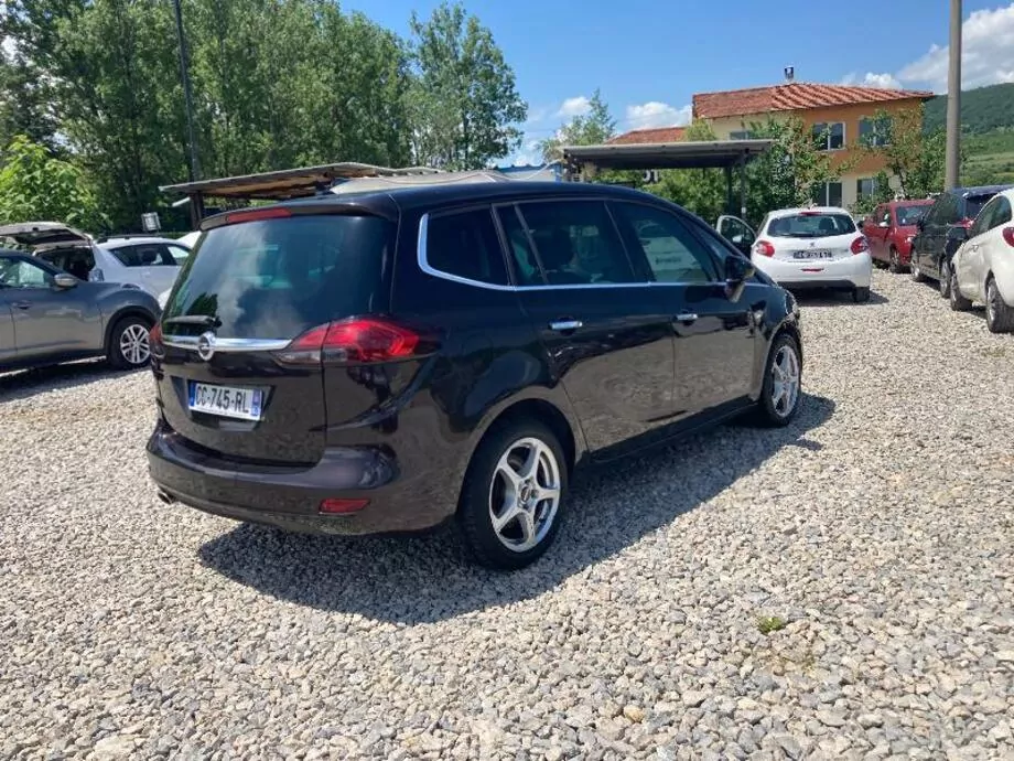 ID:737 - OPEL ZAFIRA