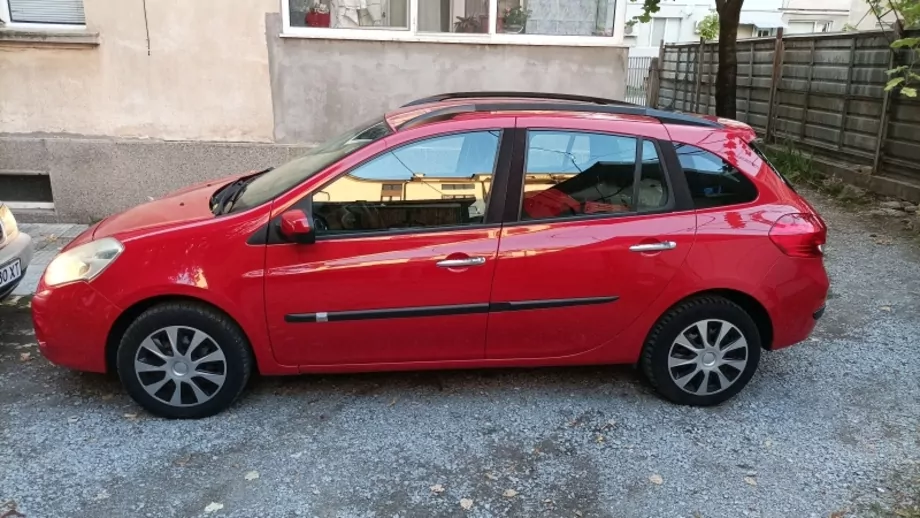 ID:747 - RENAULT CLIO