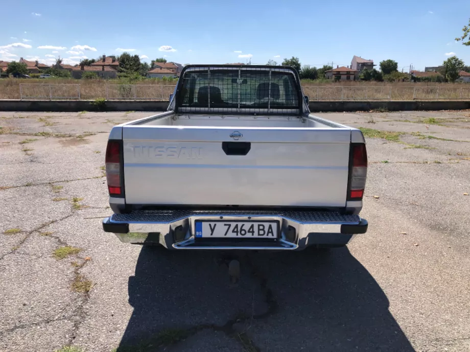 ID:764 - NISSAN NAVARA