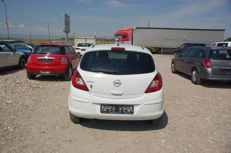 ID:765 - OPEL CORSA