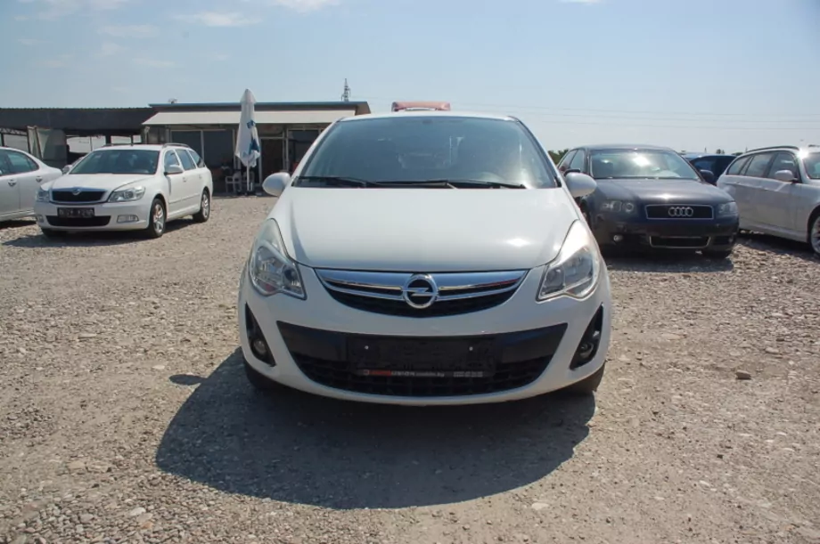 ID:765 - OPEL CORSA