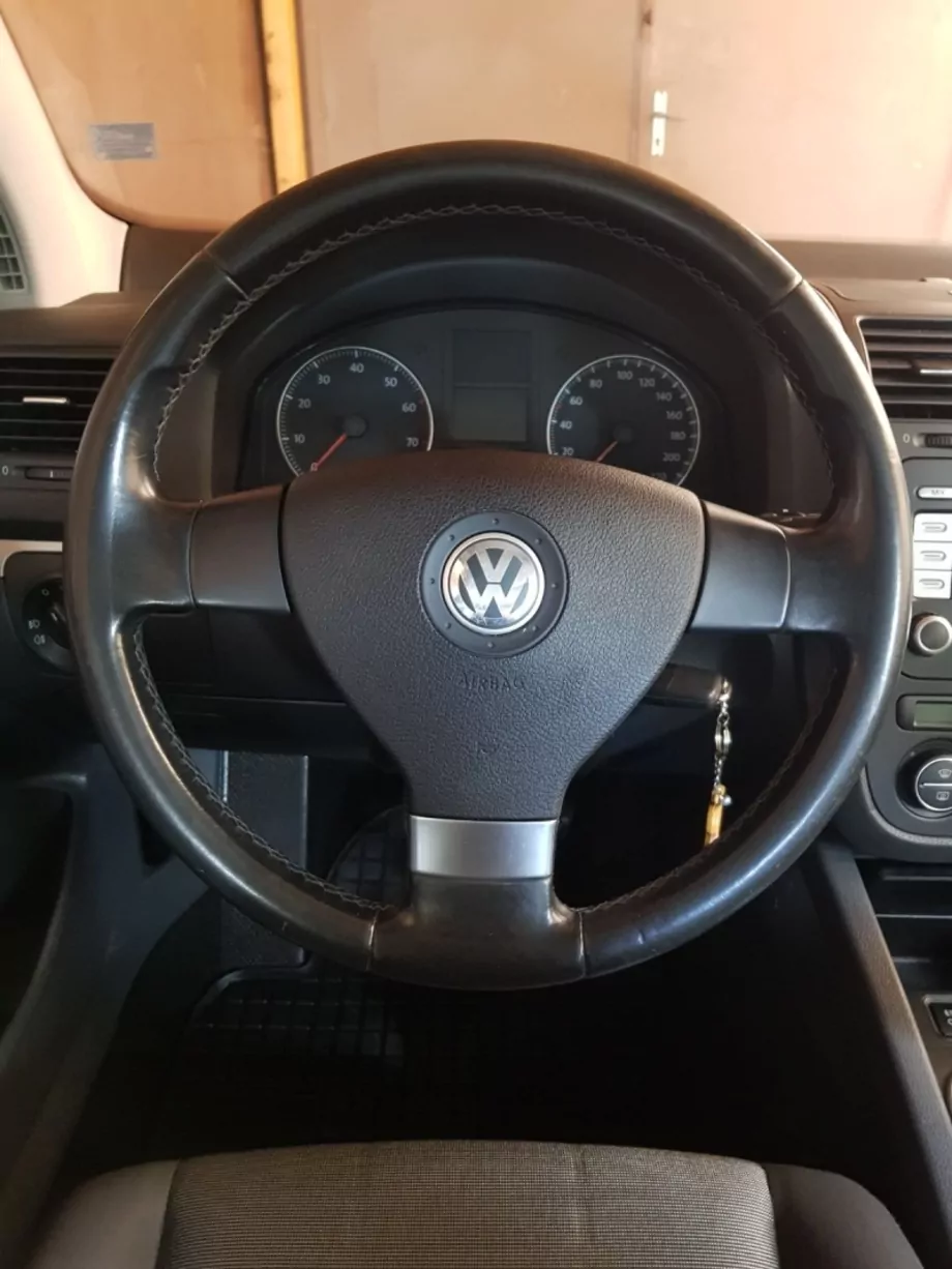 ID:773 - VOLKSWAGEN GOLF