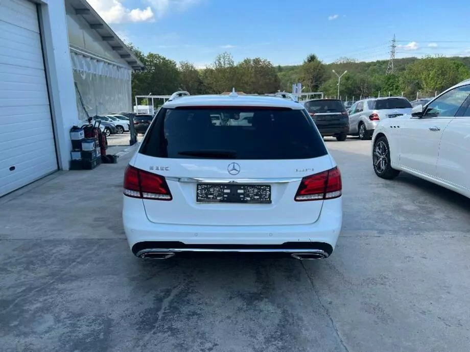 ID:777 - MERCEDES-BENZ E 350